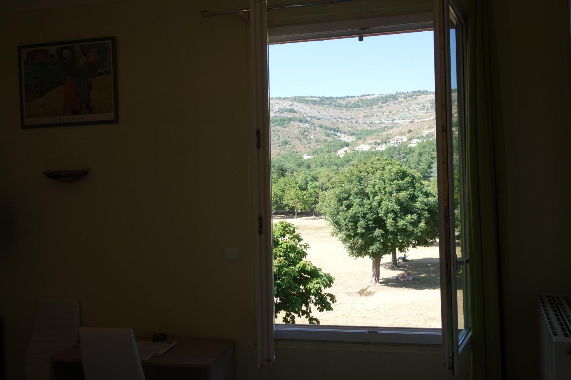 Hotel Le Prejoly Saint-Vallier-de-Thiey Zimmer foto