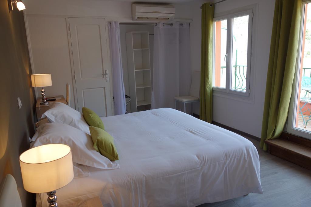 Hotel Le Prejoly Saint-Vallier-de-Thiey Exterior foto